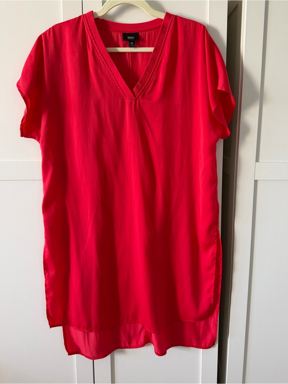 Mossimo Supply Co. Bright Red V-Neck Short Sleeve Tunic